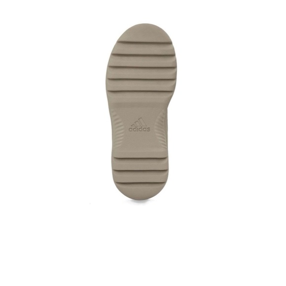 TheBlock

YEEZY DESERT BOOT - Picture 6 of 6
